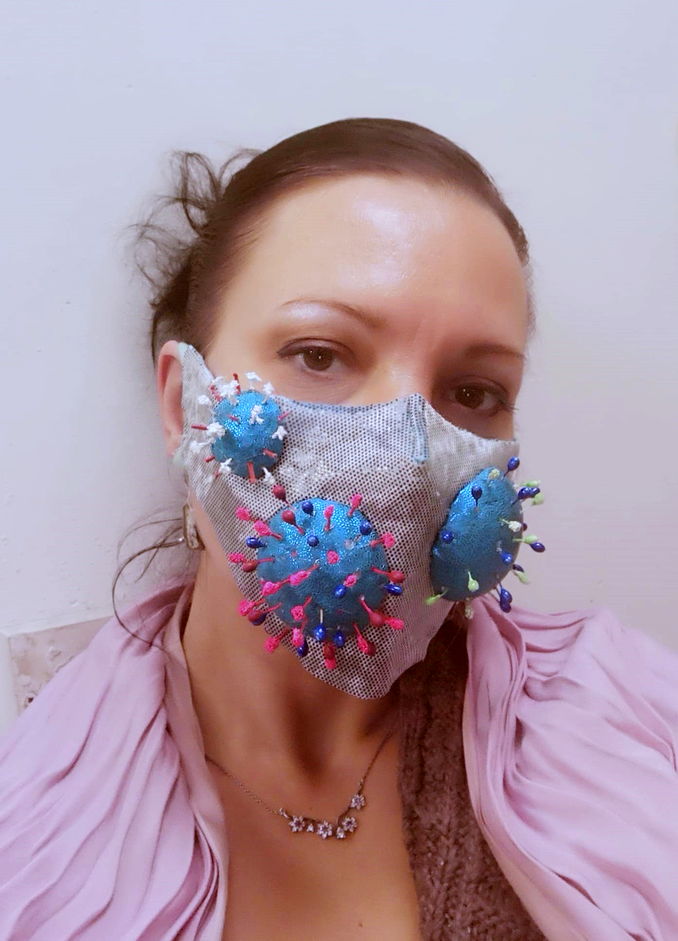 Plastiky a šperky – autorská tvorba Milady Thielové, Cokolidesign
